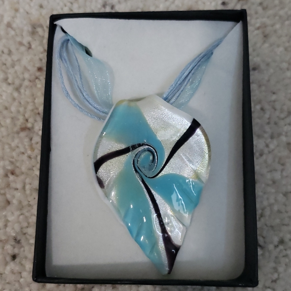 Glass Artistic Pendant